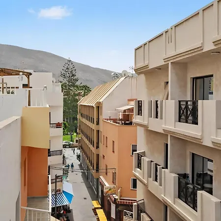 2-bedroom Exclusive Cristianos Apartman Los Cristianos
