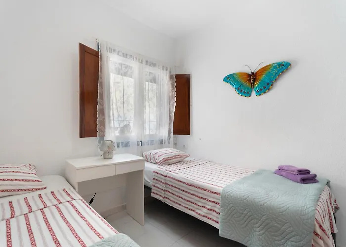 Apartment 2-bedroom On Cristianos