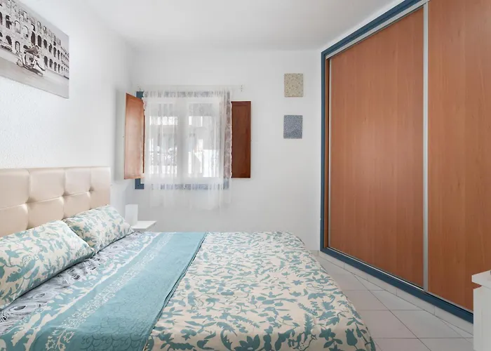 2-bedroom On Cristianos *