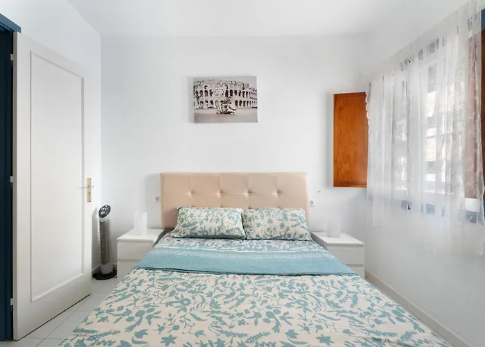 2-bedroom On Cristianos Los Cristianos